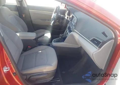 2019 Hyundai Elantra Se z USA, uszkodzony, nr VIN 5NPD74LF7KH472786